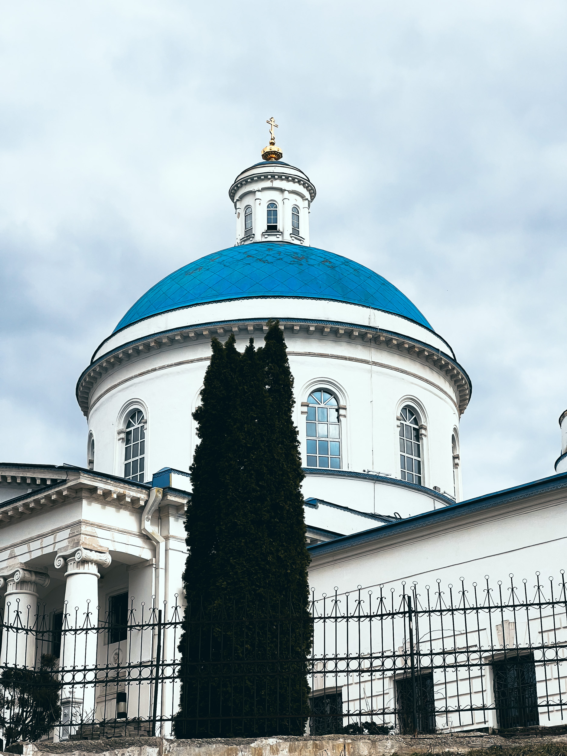 Собор Николая Чудотворца Белого в Серпухове