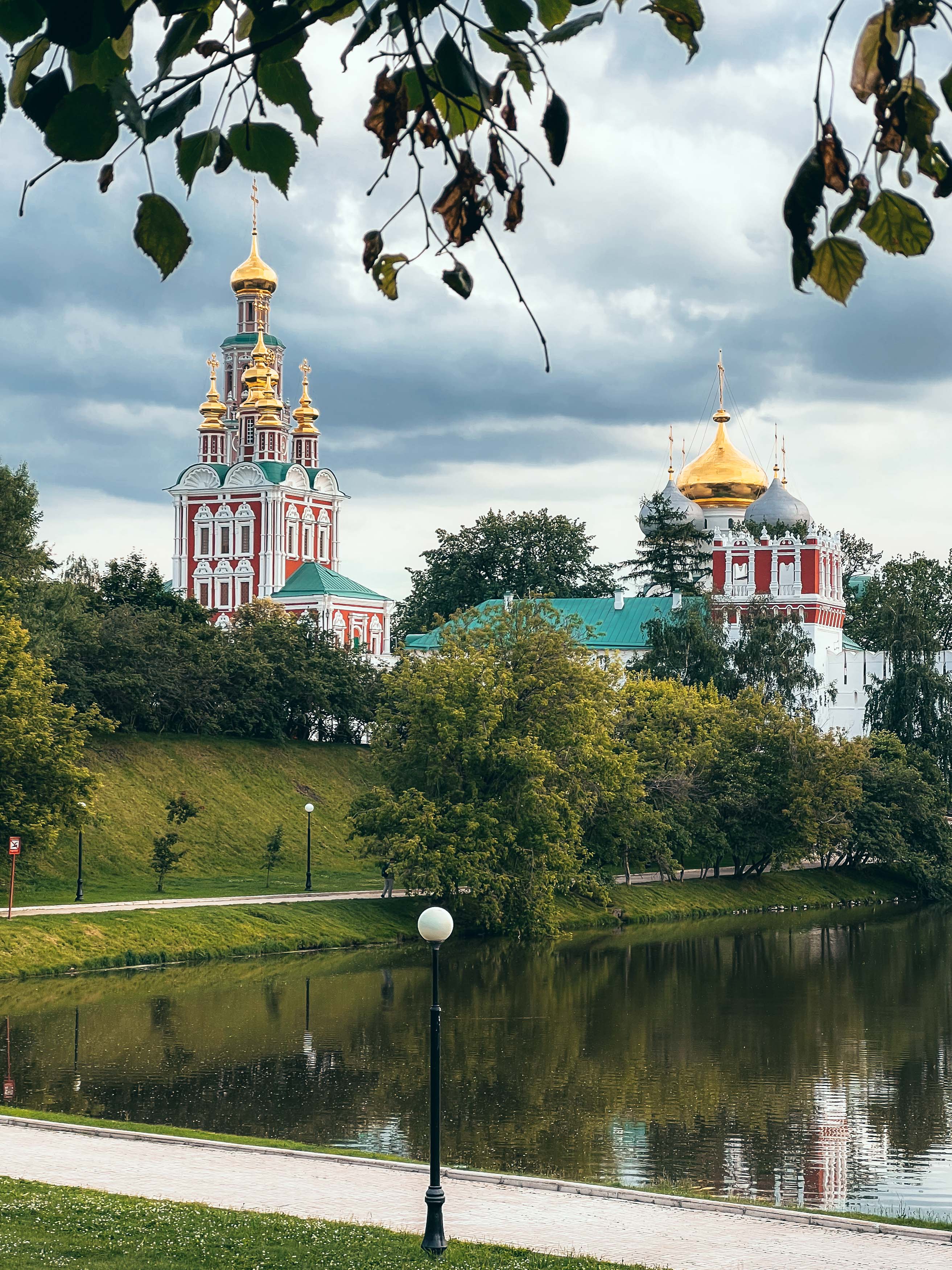 Новодевичий монастырь — фото Игоря Колоткина