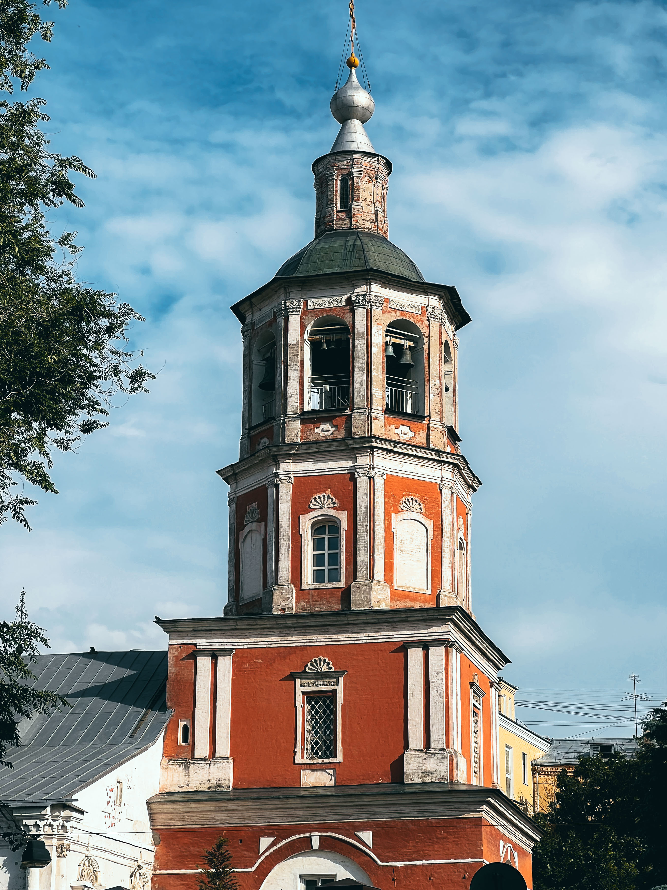 Ярусы колокольни храма Введения в Барашах