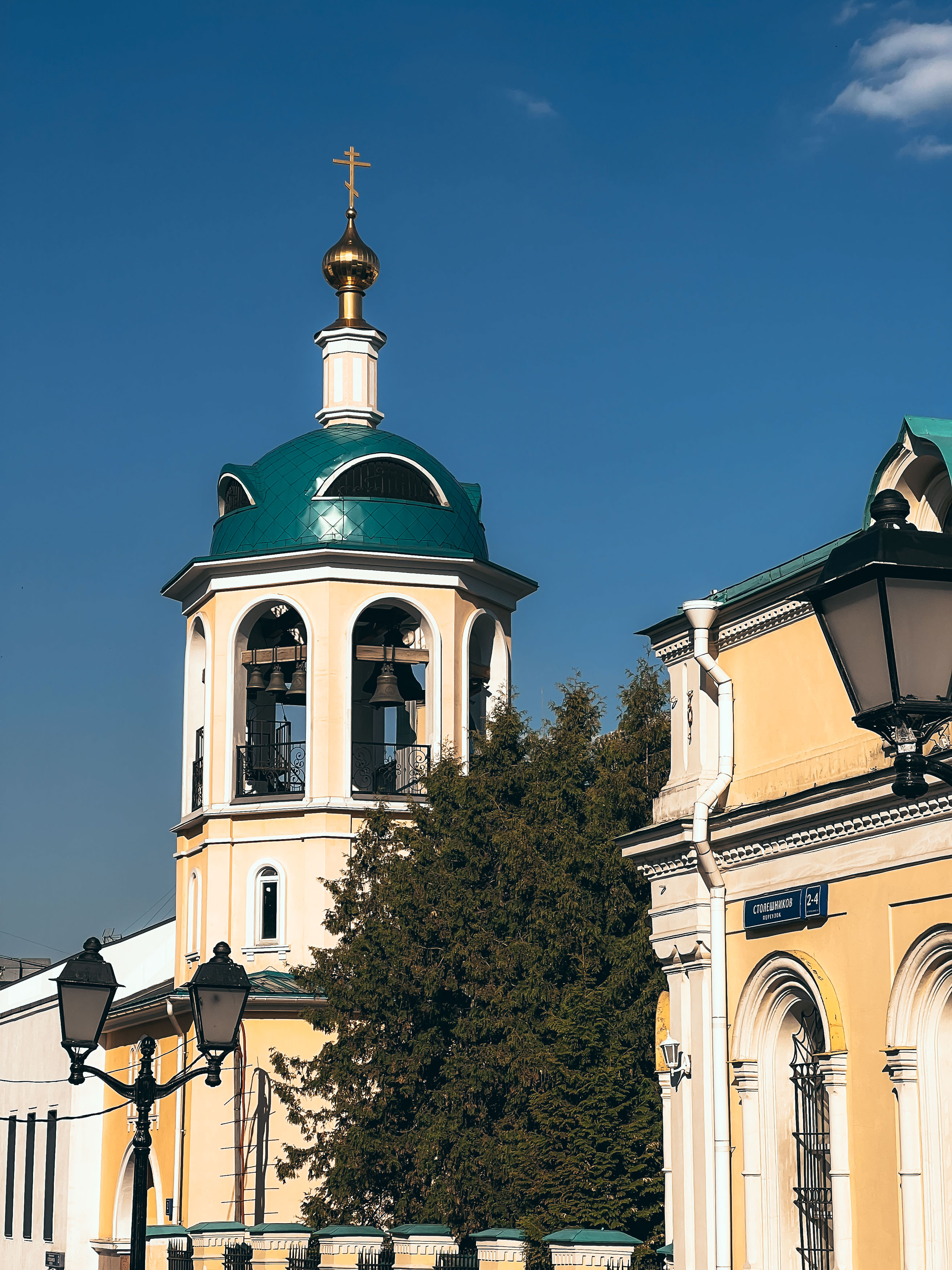 Колокольня храма Космы и Дамиана в Шубине