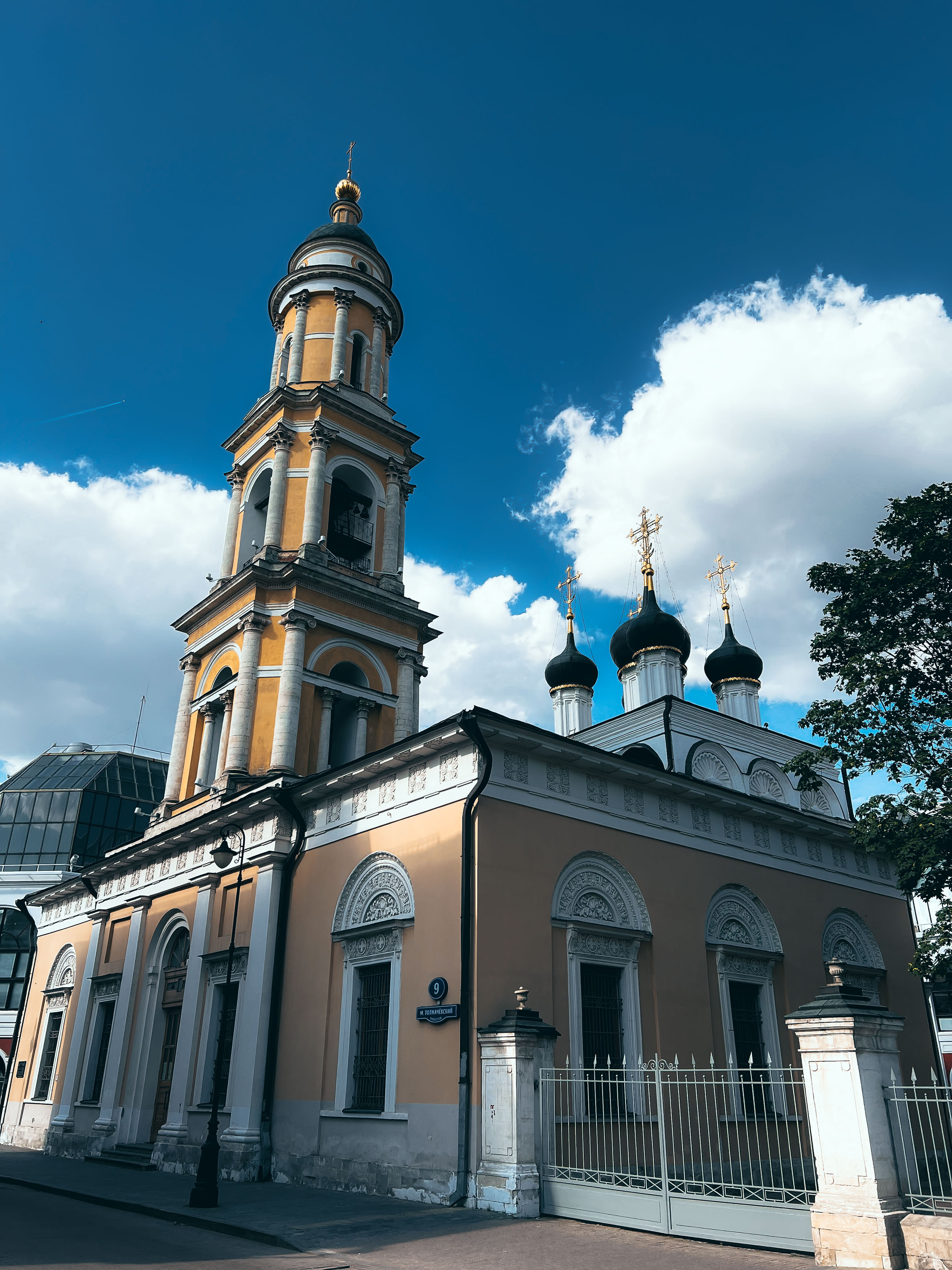 Церковь Николая Чудотворца в Толмачах